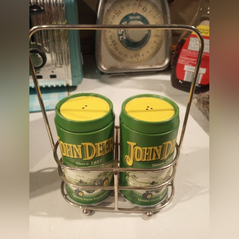John Deere Green & Yellow Salt and Pepper Shakers Set